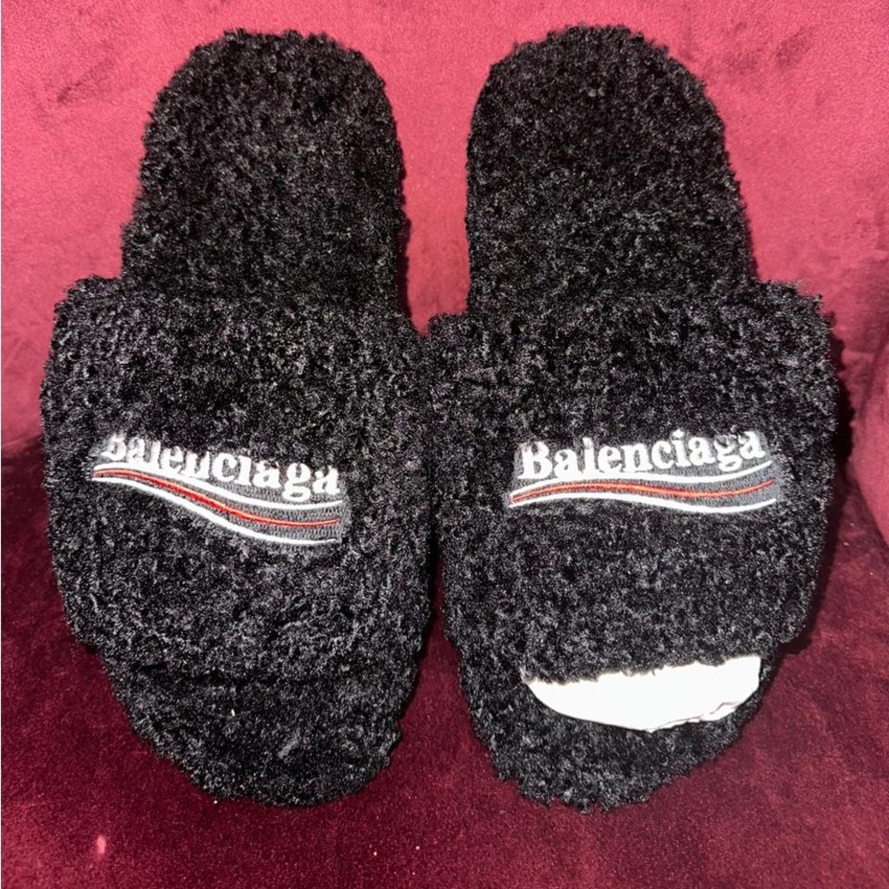 Mens Balenciaga Slides brand new !!